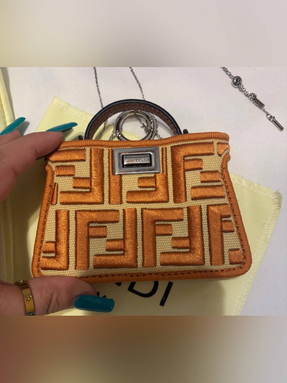 Fashion Tan Leather Peekaboo Crossbody With Cream Mono Canvas Guitar Strap - Picture 11 of 16